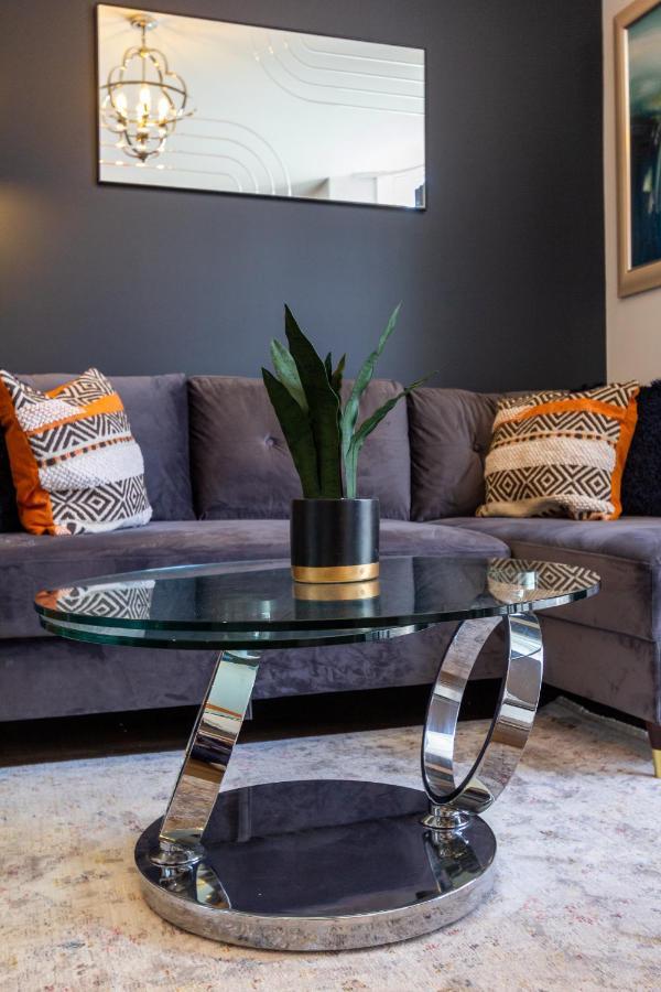 Apartment Bright Cheery 4 Bd By Station *